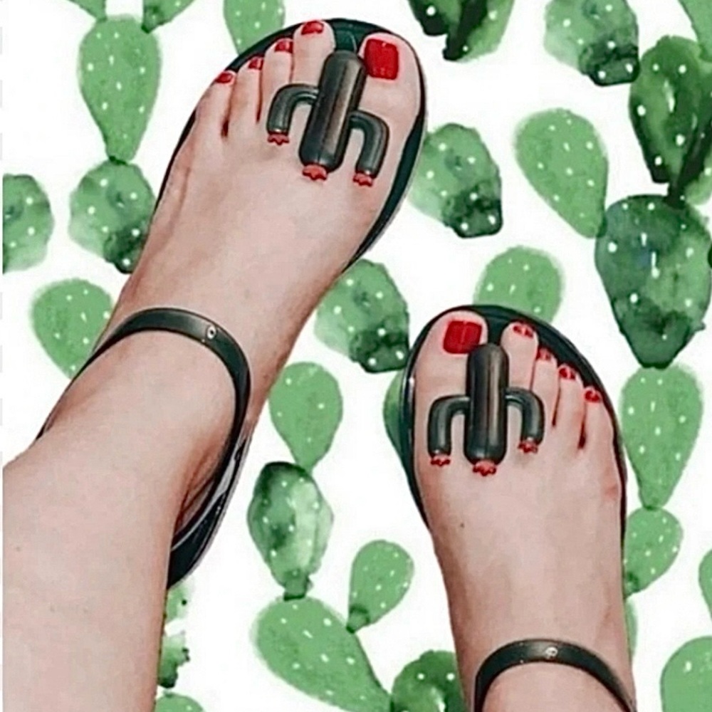 Katy Perry The Geli Flat Slingback Sandals Green Cactus 11 (41.5) NEW W/O TAGS
